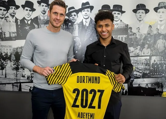 Mục tiêu chiêu mộ Karim Adeyemi