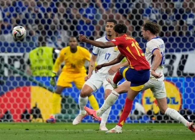 Sự tỏa sáng của Yamal