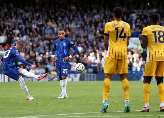 Chelsea bay cao nhờ cú Poker siêu đẳng của Cole Palmer