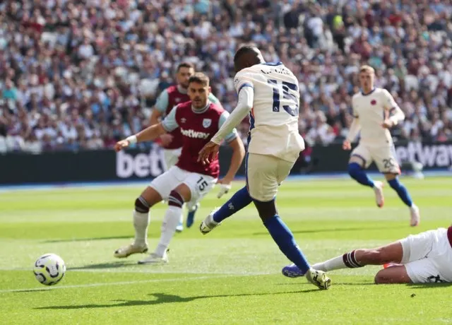 Nicolas Jackson ngày càng tỏa sáng mạnh mẽ trong màu áo Chelsea