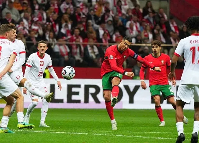 Ronaldo ghi bàn giúp Bồ Đào Nha giành chiến thắng 3-1 trước Ba Lan