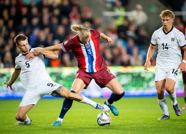 Haaland tỏa sáng giúp Na Uy dẫn trước