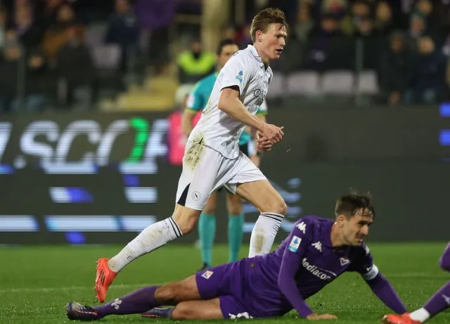 Lukaku tỏa sáng giúp Napoli đánh bại Fiorentina lên đỉnh top 1 serie A