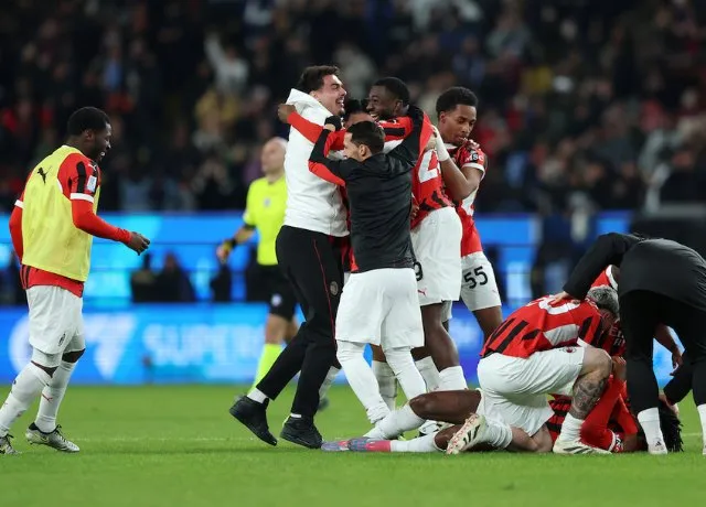 Trận chung kết Siêu cúp Italia 2024/25 tại Al Awwal Park