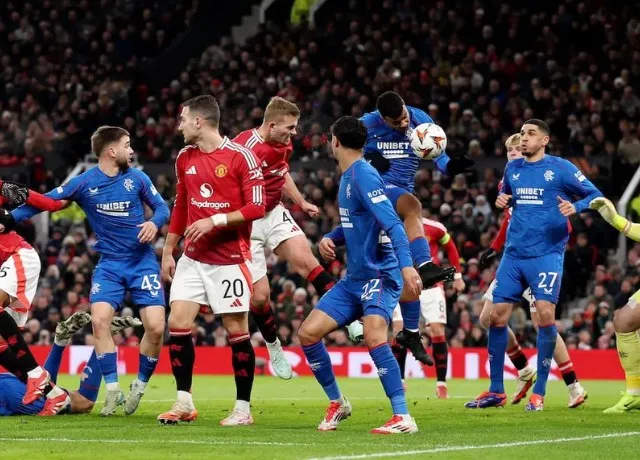 MU đã có chiến thắng nghẹt thở 2-1 trước Rangers