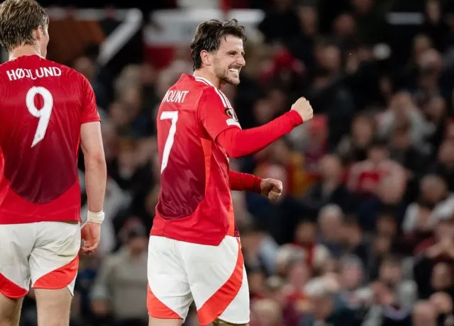 Mount vào sân, MU lội ngược dòng ấn tượng