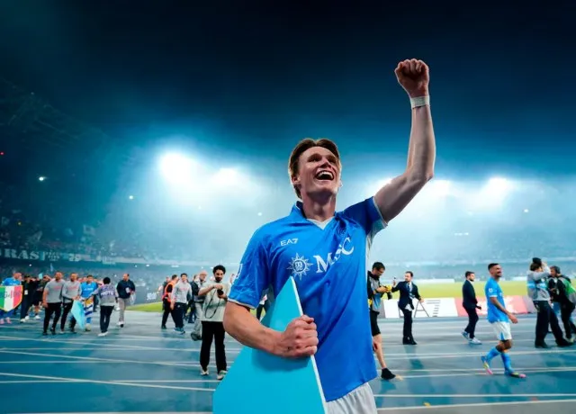 McTominay trở thành Cầu thủ xuất sắc nhất Serie A