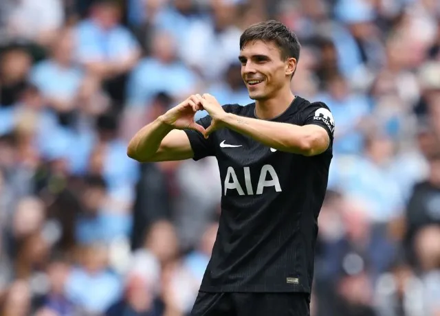 Man City bất ngờ để thua Tottenham 0-2 trên sân nhà Etihad