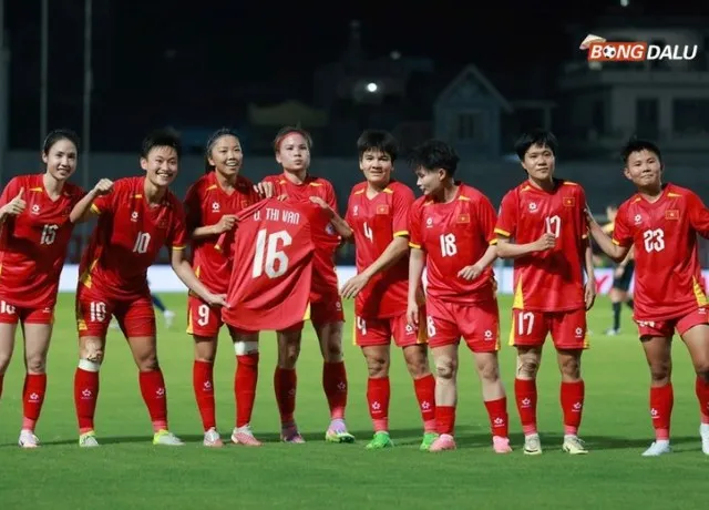 Sau khi đánh bại nữ Thái Lan tuyển nữ Việt Nam được thưởng 1 tỷ đồng