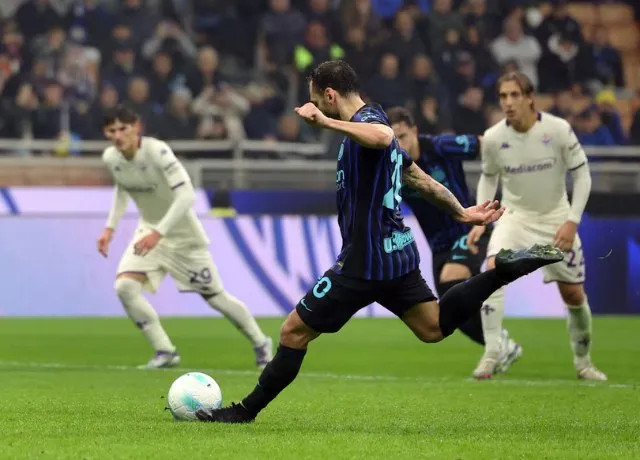 Inter Milan tiếp đón Fiorentina